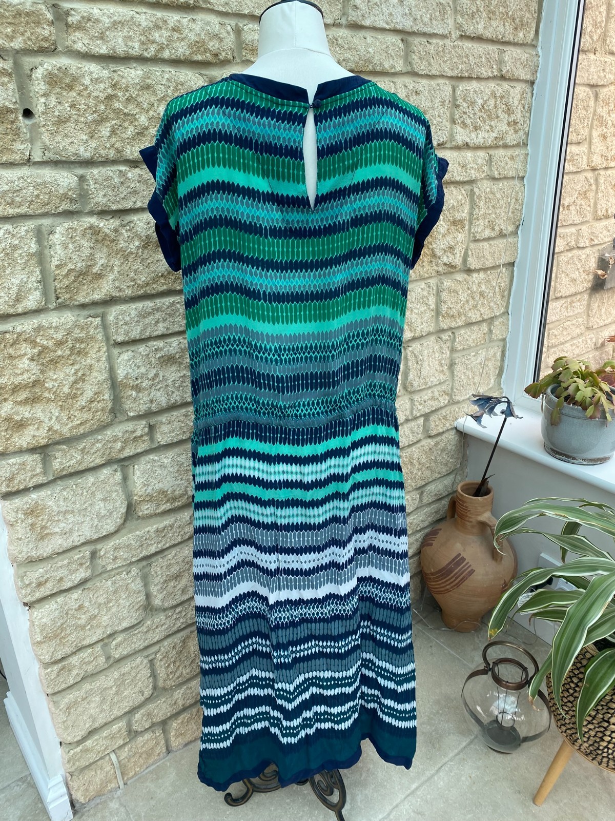 One Season Australia Blue Green Viscose Dress size M