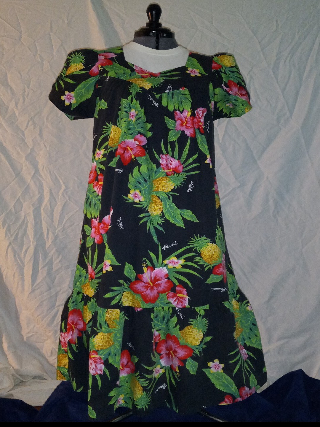 Vintage KY’s International Fashion Hawaiian Dress Woman Size Small Luau 🍍 Aloha