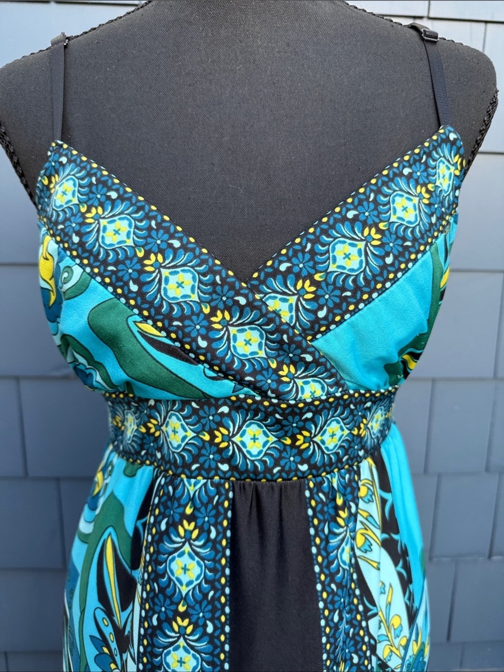 Snap Turquoise and Black Printed Maxi Dress medium 70’s style blue retro