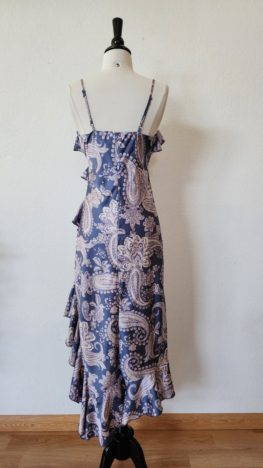 New Anthro Midi Dress Size Medium Purple Satin Paisley Wedding Romantic Prom