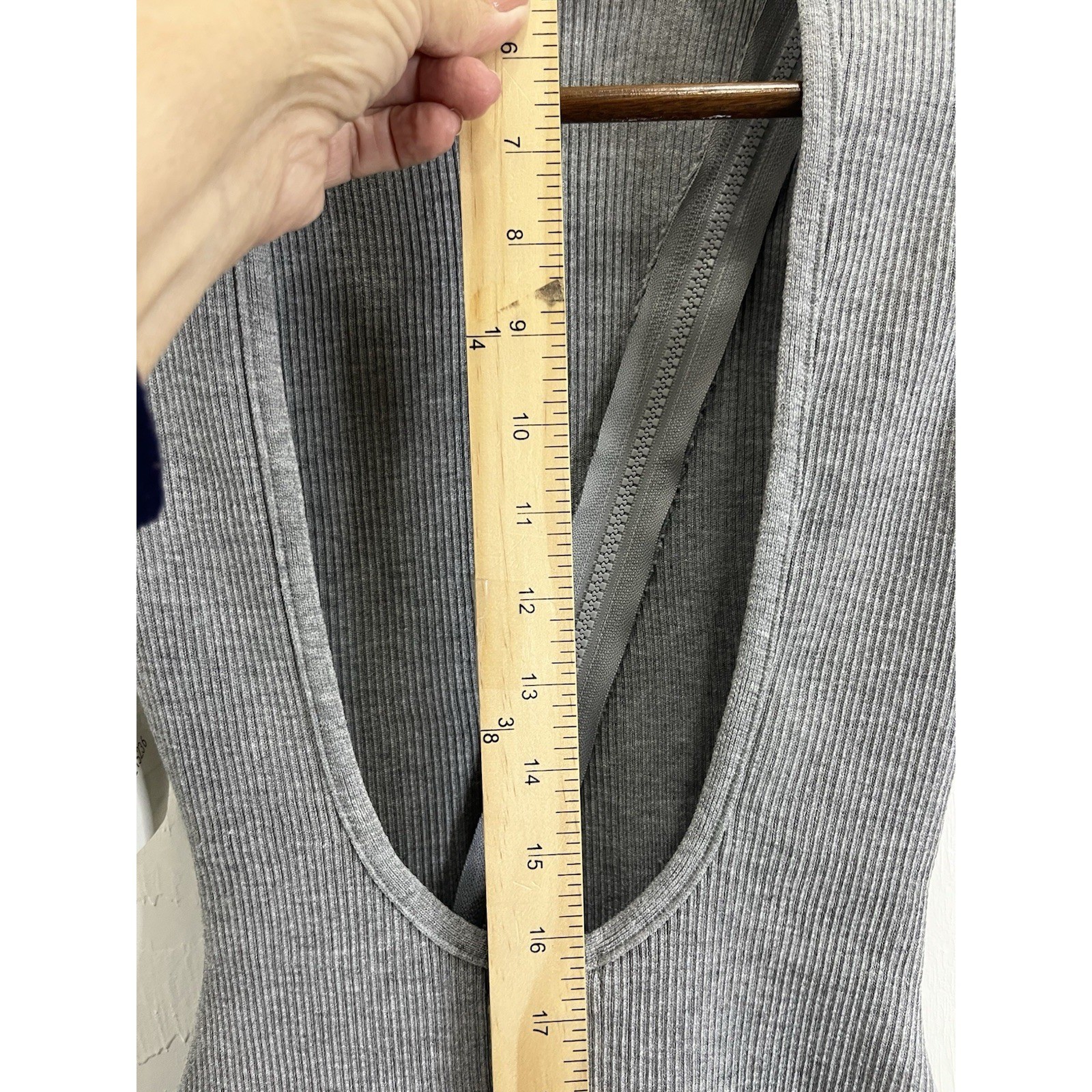 Pretty Knit Bodycon Dress Womens Large Gray New Open Back Ribbed Zip Front