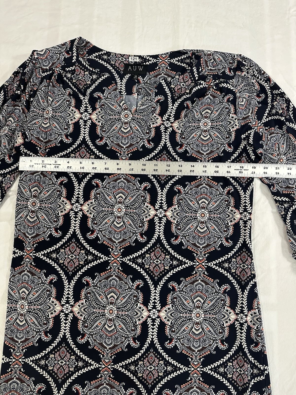 AUW Geometric Blue/White/Red V-Neck 3/4 Sleeve Shift Dress Knee 12