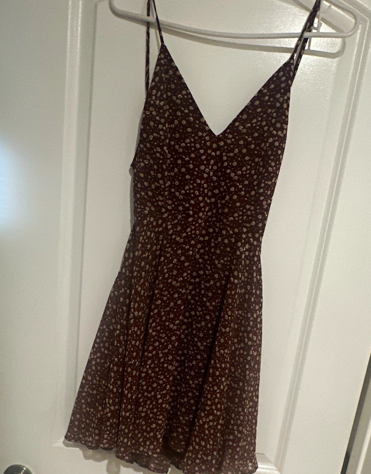 Love, D Brown Floral V-Neck Strappy Tie-Back Mini Dress Womens Size S
