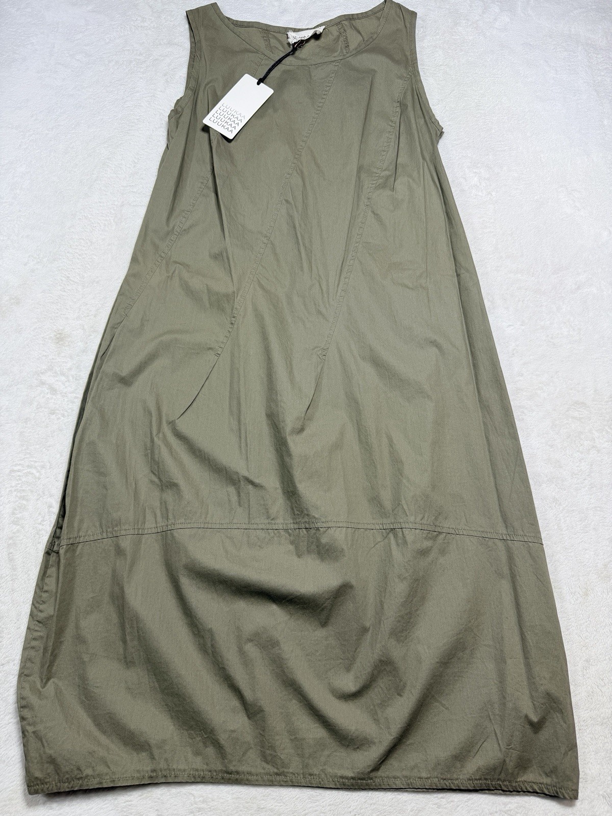 LUUKAA NWT Size US 6 Midi Shift Dress Khaki Sleeveless Asymmetric Seam Minimal