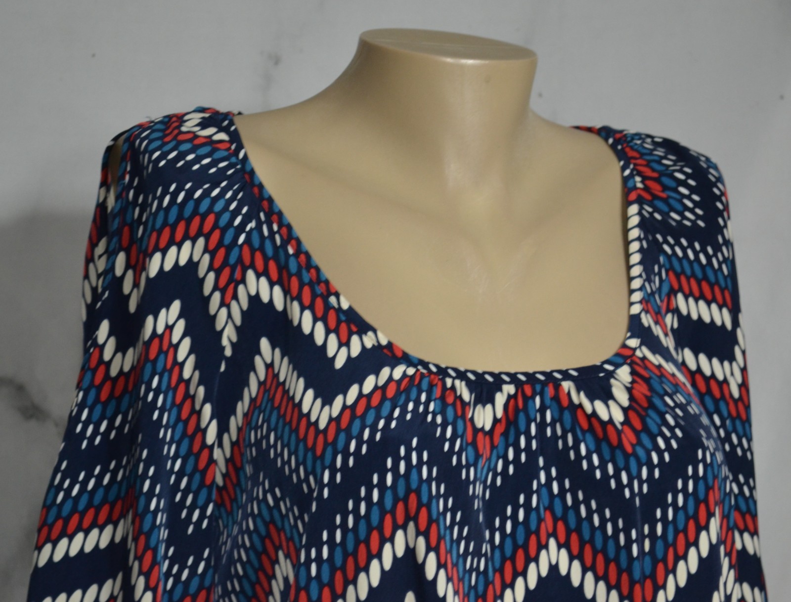 GLAM Black Beige Red Blue Oval Pattern Dress Medium 3/4 Split Flared Sleeves