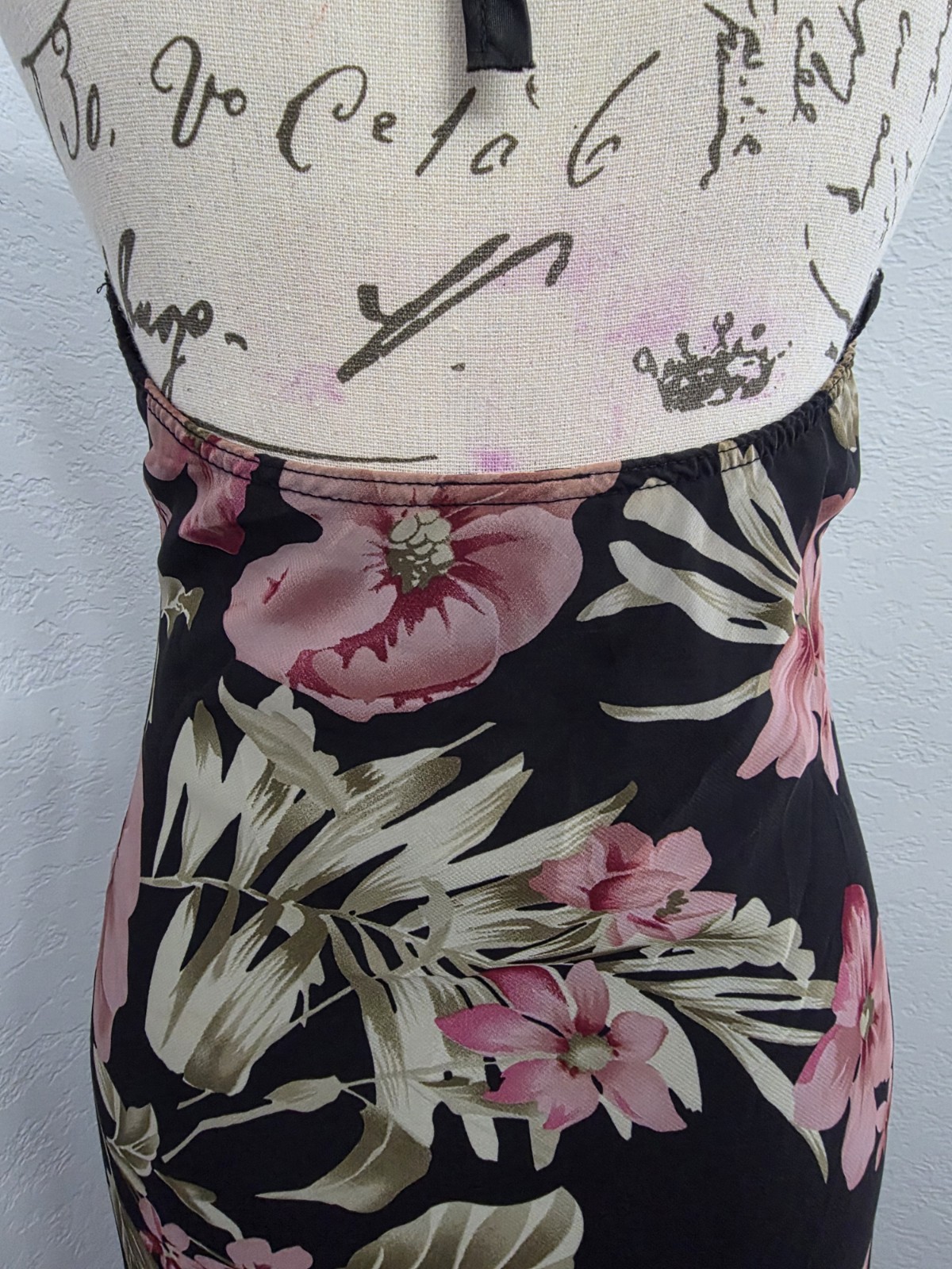 Miss Me Cocktail Patry Night Out Halter dress From Australia