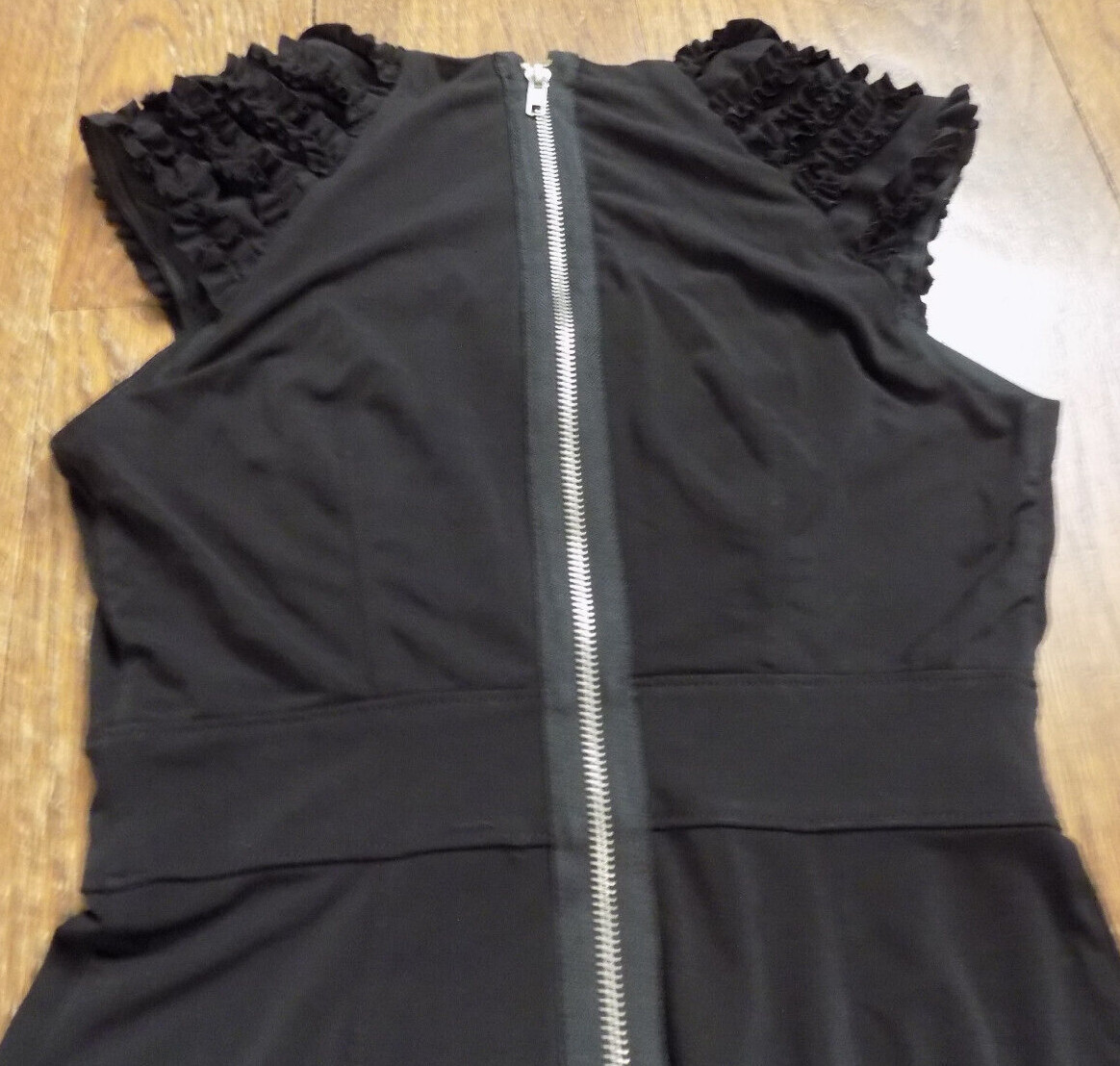 Carole Little Dress Black Ruffle Cap Sleeves Empire Waist Soft stretch fabric 4