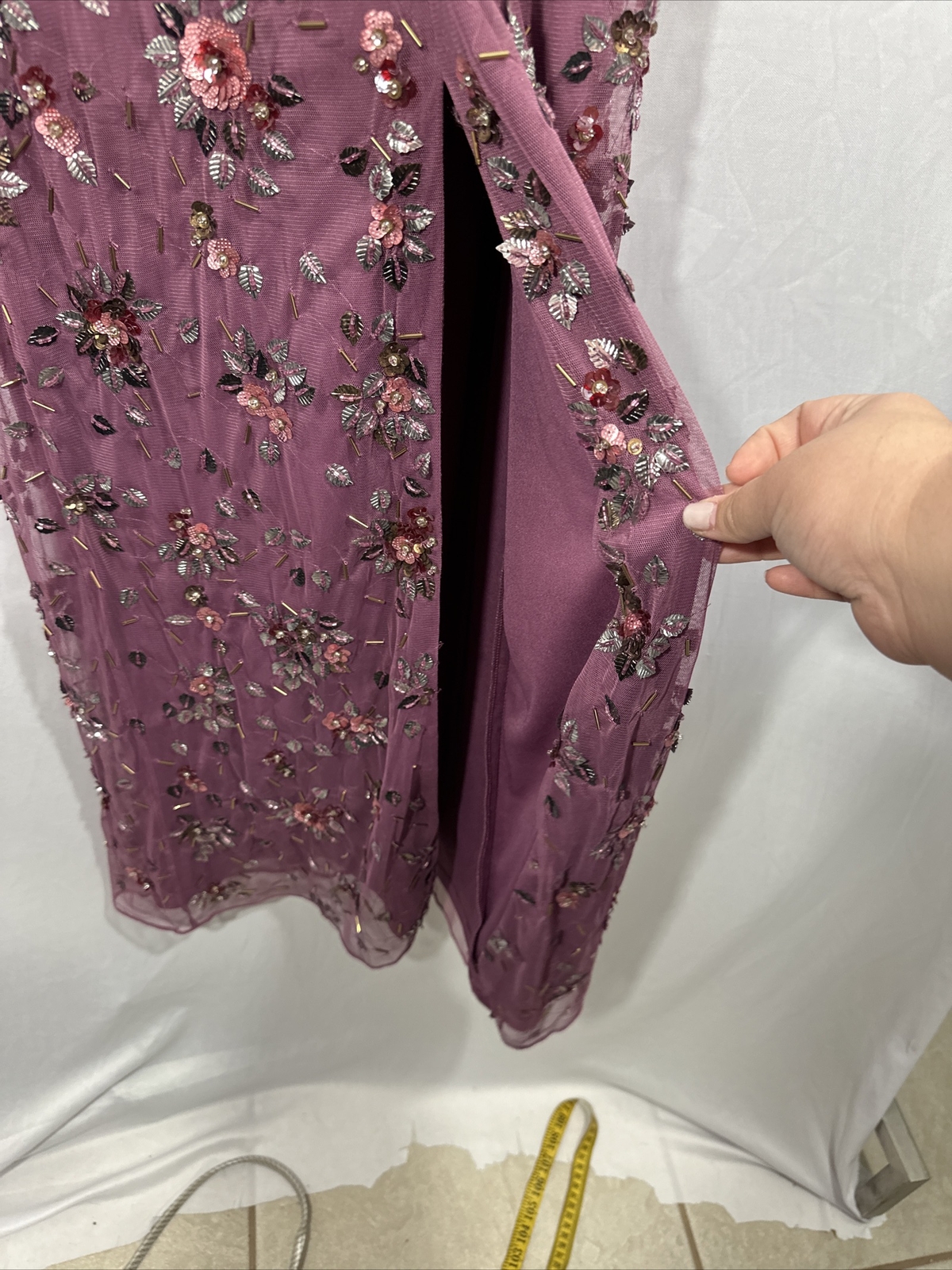 NWT Mac Duggal [ 6 ] 5477 Floral Embellished Scoop Neck Gown in Raspberry G1840