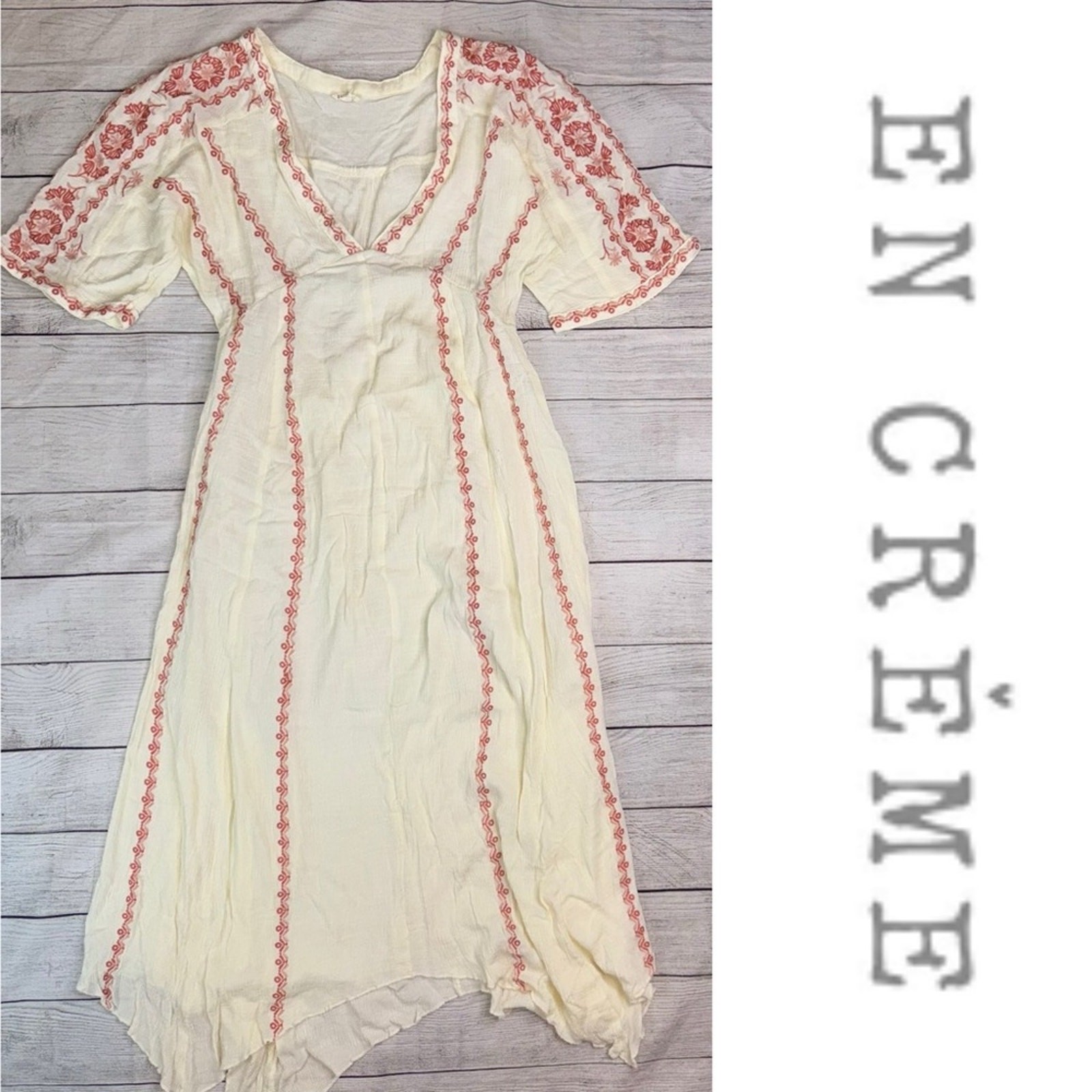 En Creme Ivory and Red V-Neck Embroidered Midi Dress with Handkerchief Hem Small