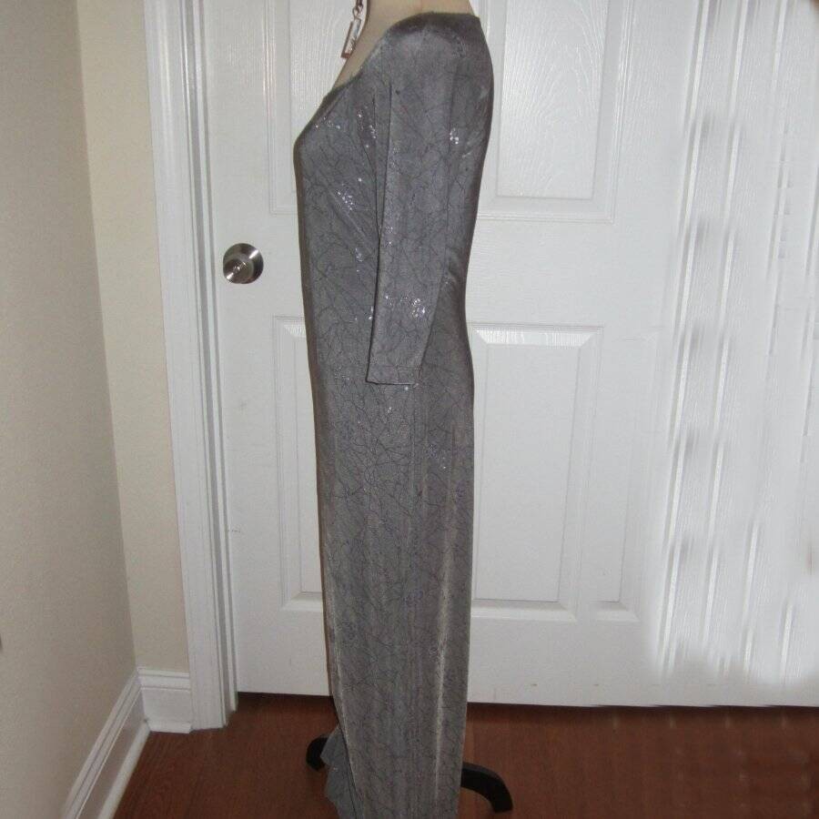 Vintage Metamorphosis Gray/silver Shimmer Formal Gown Medium Stretch 3/4 Sleeve
