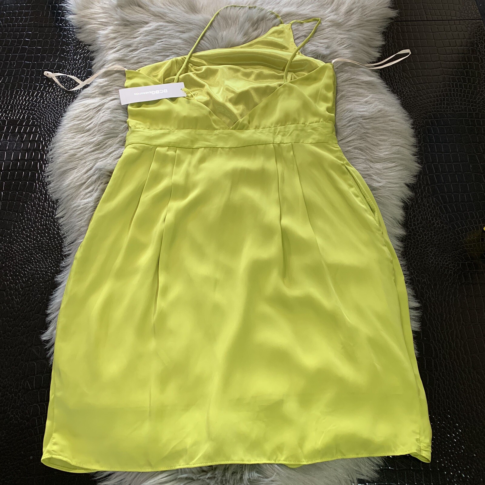 NWT BCBGeneration Lovely One Shoulder Party Dress Size 12 $128