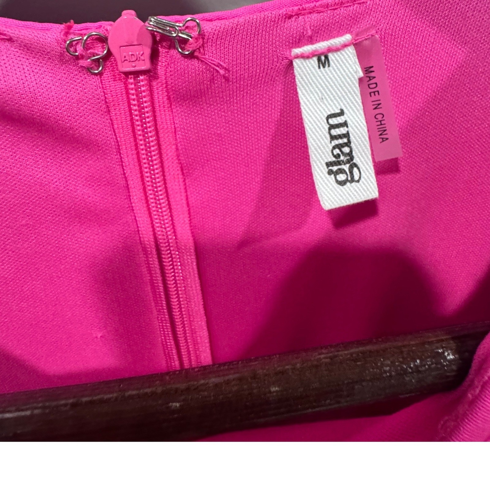 GLAM Ruffle Sleeve Mini Dress Womens Medium Hot Pink EUC Pleated Shift Lined