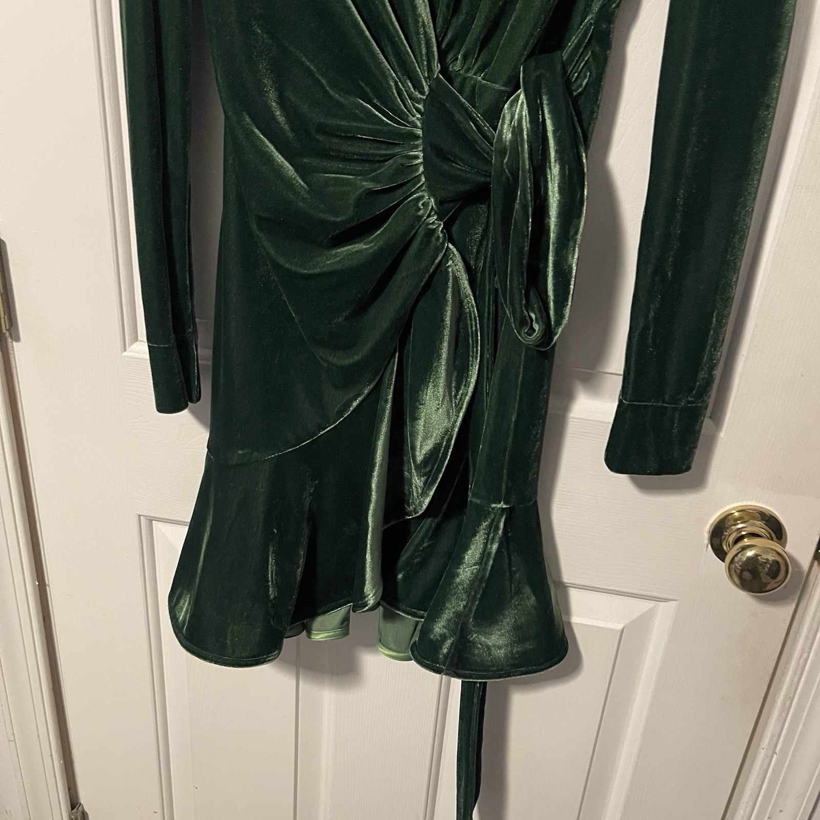 NWT Bardot Keala Velour Wrap Mini Dress Green XS US 2 Long Sleeve Cocktail $139