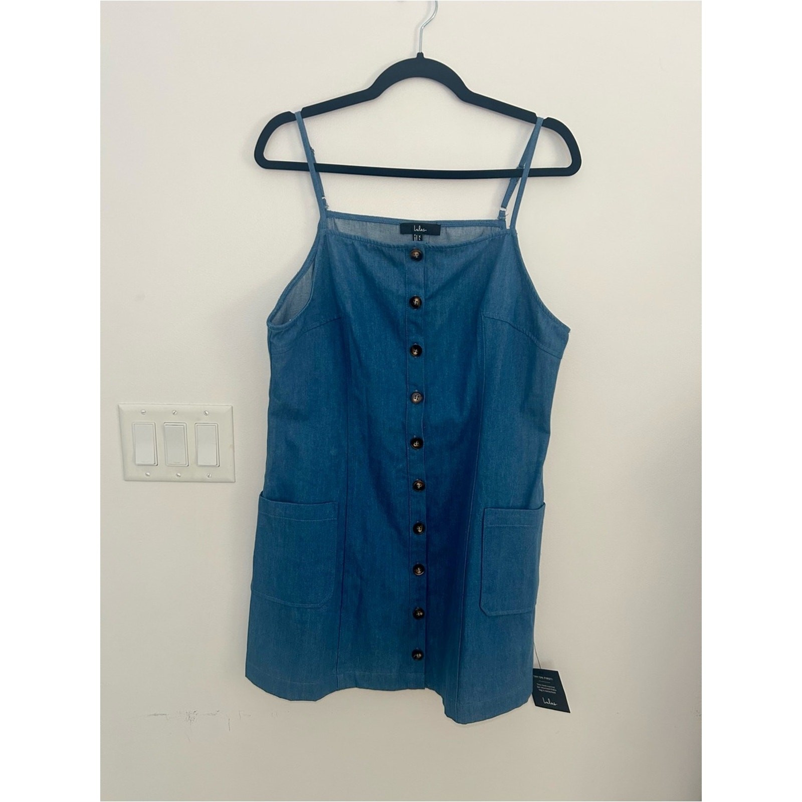 Lulus Womens XL NWT Blue Denim Button Front Mini Dress Adjustable Straps Pockets