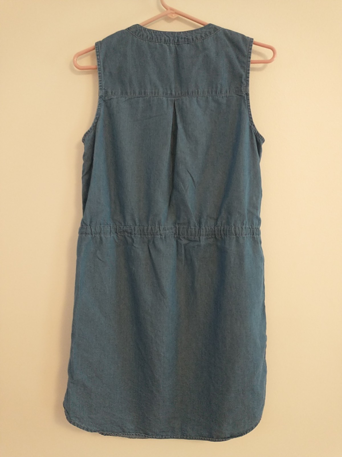 Chambray Cotton Tencel Split Neck Dress with Tie Waist size SMALL