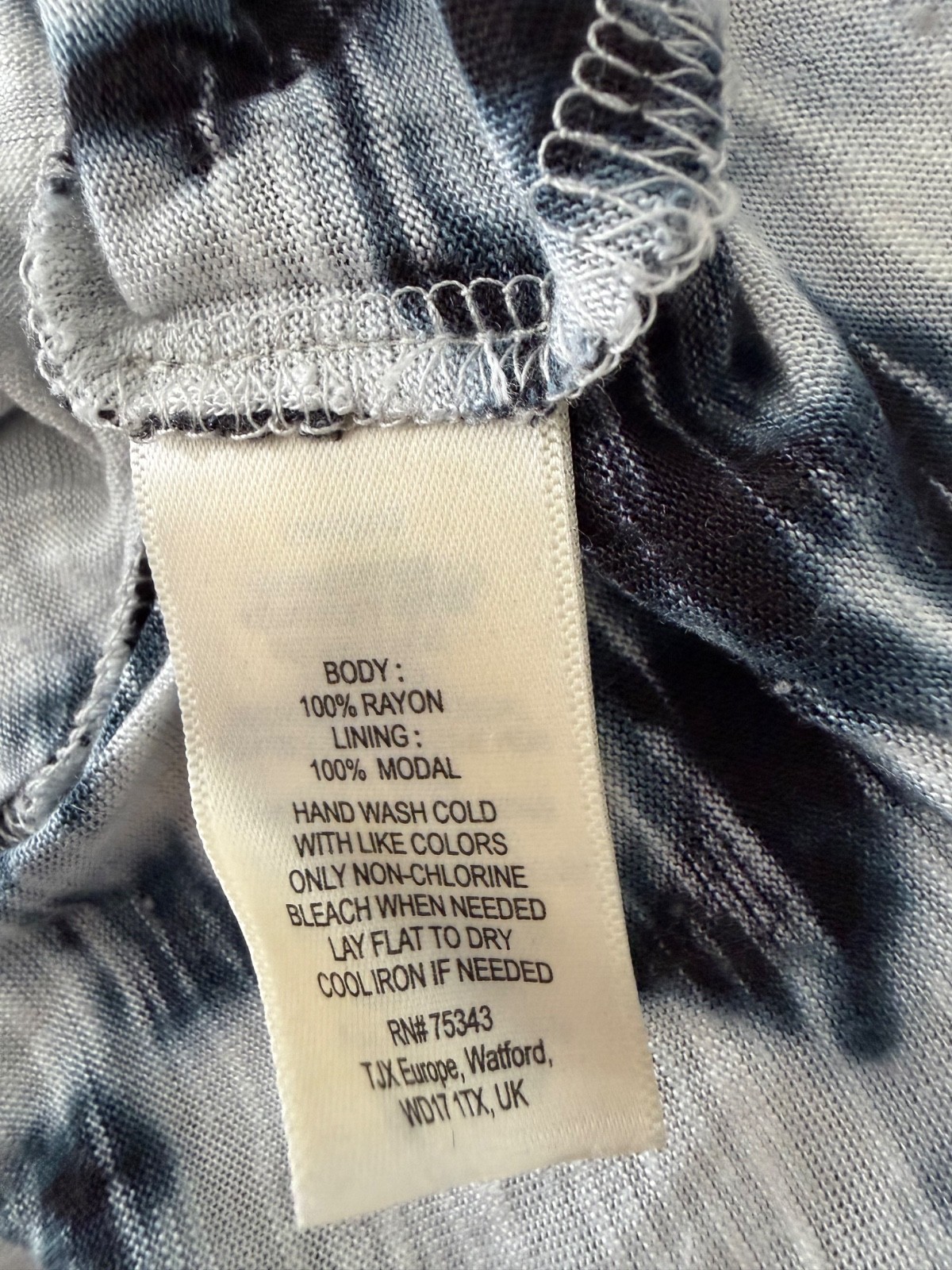 Cynthia Rowley Navy & White Tie-Dye Sleeveless Cowl Neck Maxi Dress – SIZE L