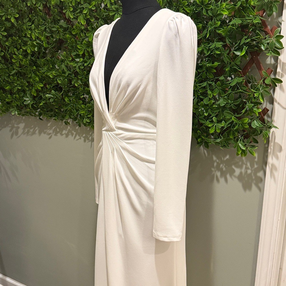 NWT- Stunning Romance White Long Sleeve Mermaid Dress *with imperfections*