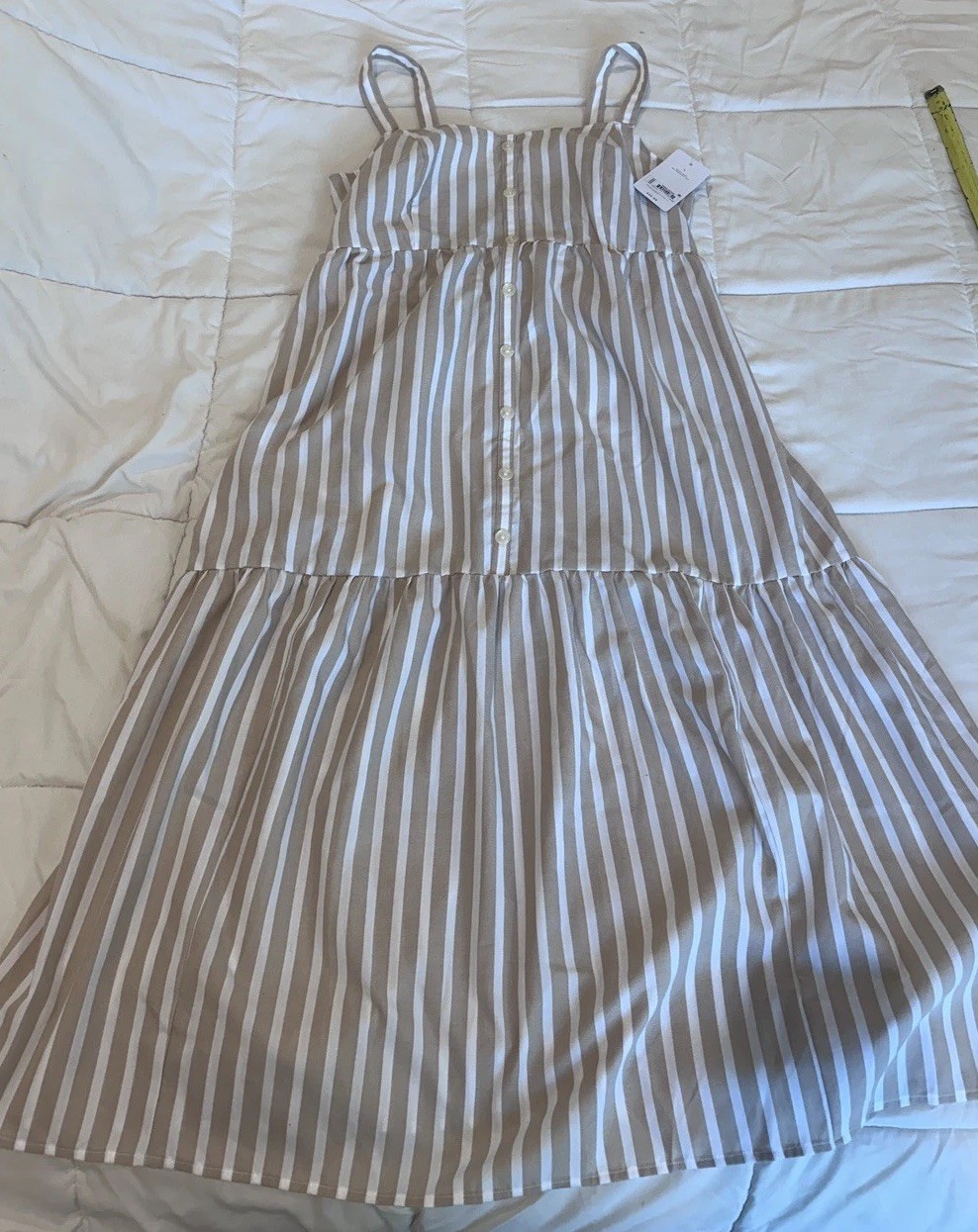 New Ingrid & Isabel Sleeveless Taupe Stripe Maternity Dress L Retail $30