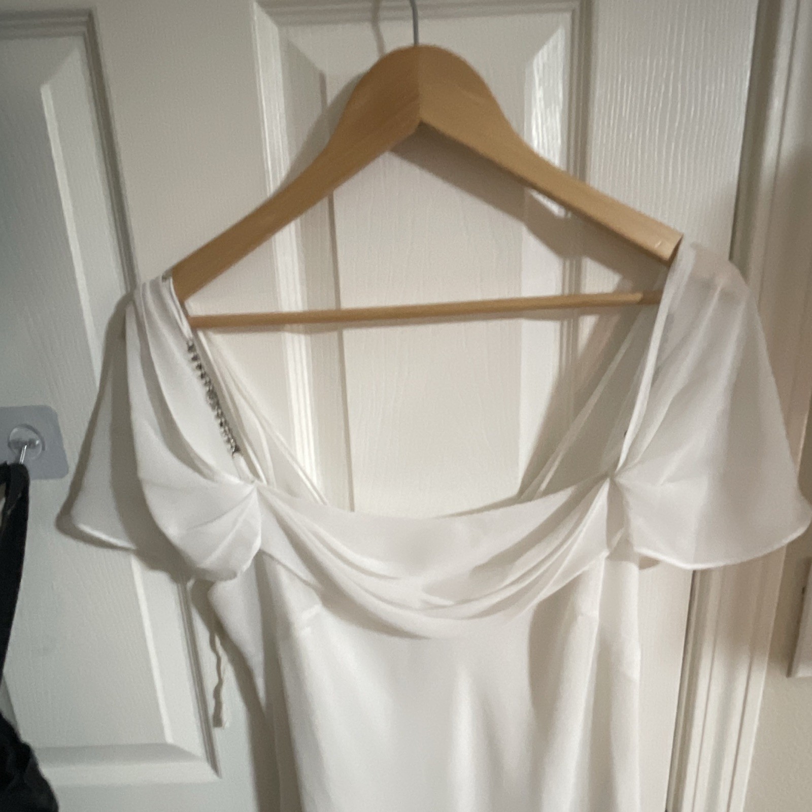 Women’s White Solid Off-Shoulder Flutter Sleeve Long Slip Dress Rhinestone S