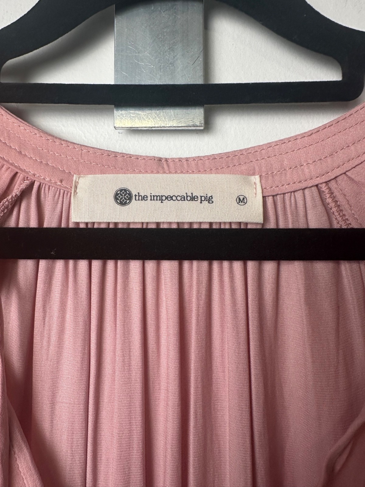 NEW The Impeccable Pig Pink Pleated Ruffle Tiered Dress Women M Flutter Slv A58