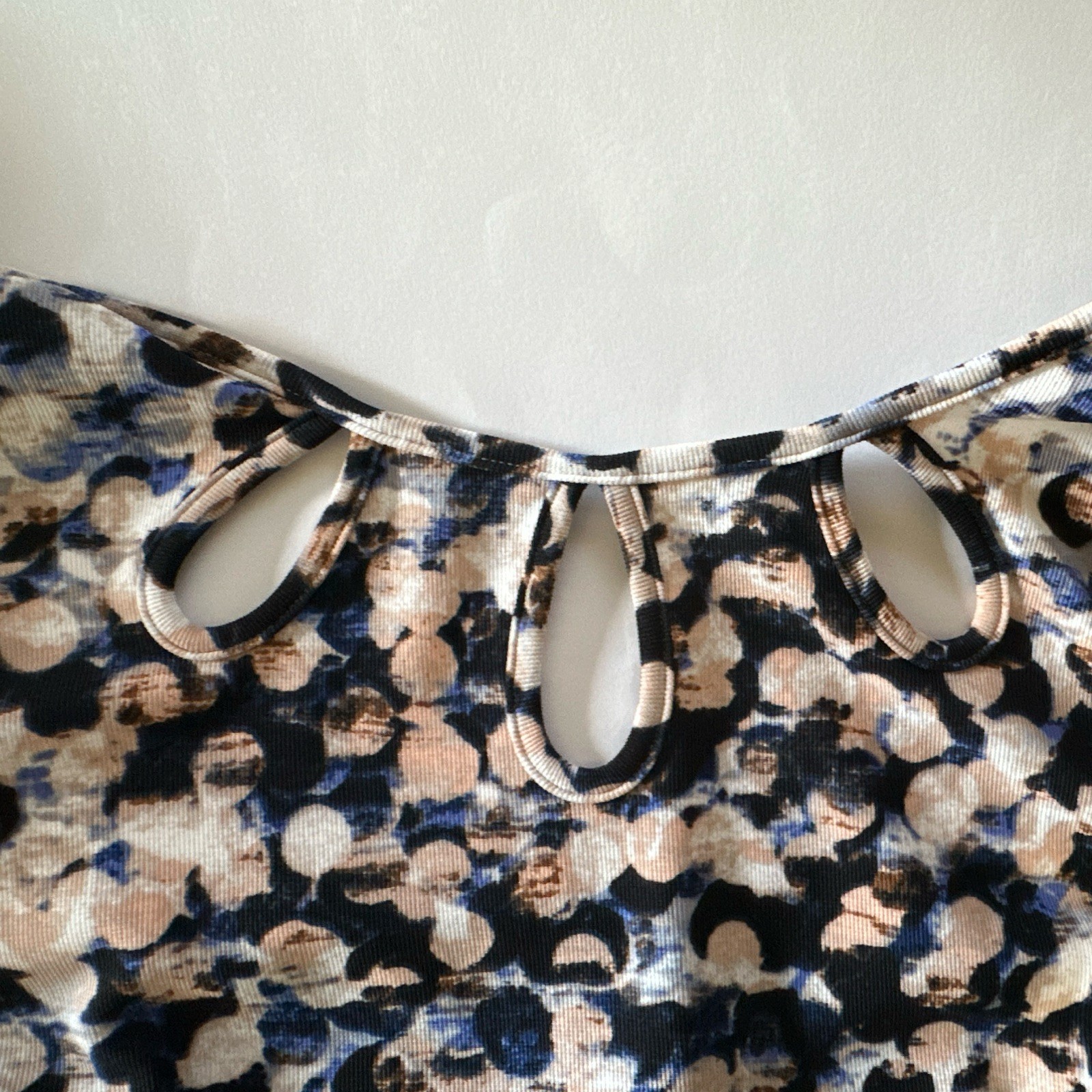 Phade 7 Seven New York 14 Blue/White Abstract Cap Sleeve Sheath Dress Tie