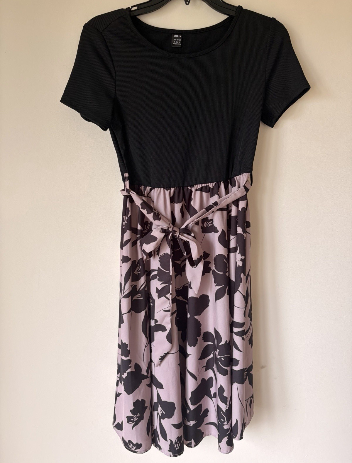 SHEIN Women’s M Black Purple Floral Knit Sundress Midi Belted Round Neck Bow