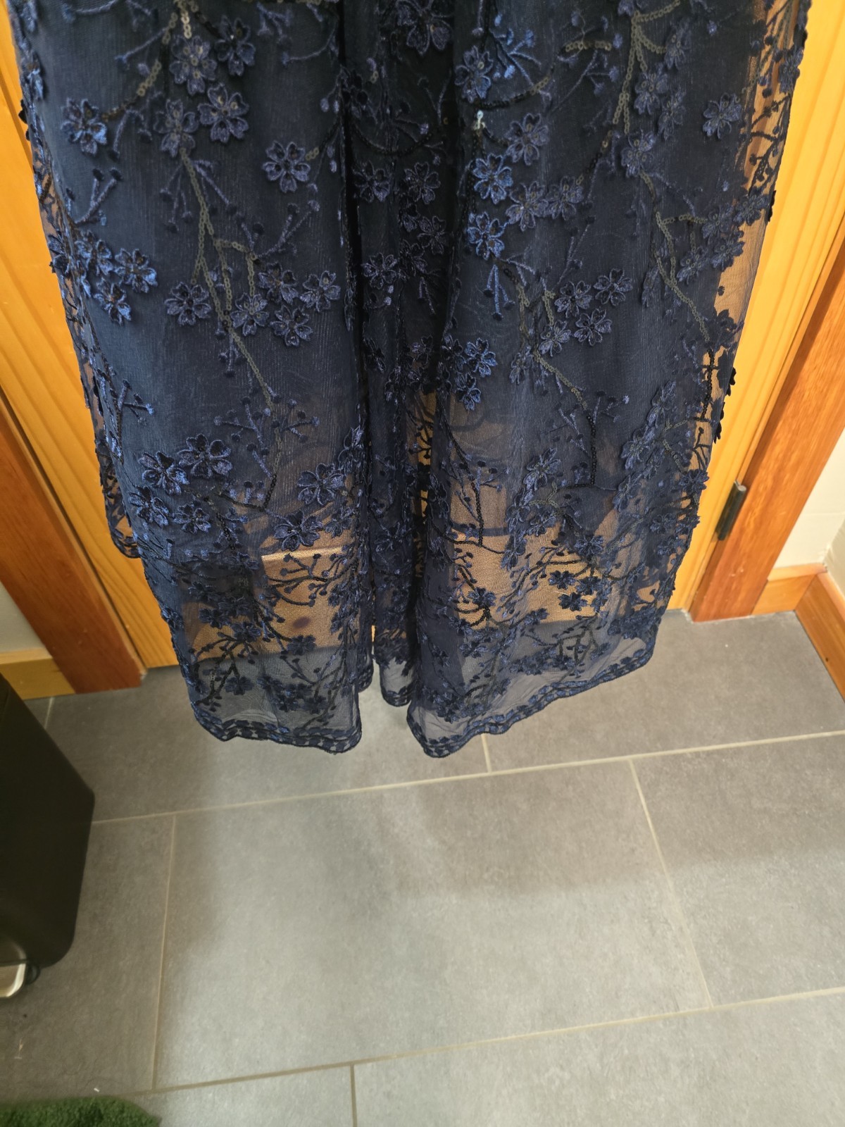 Teri Jon by Rickie Freeman Navy Lace Sequin High/Low 10 Flaw at button clasp