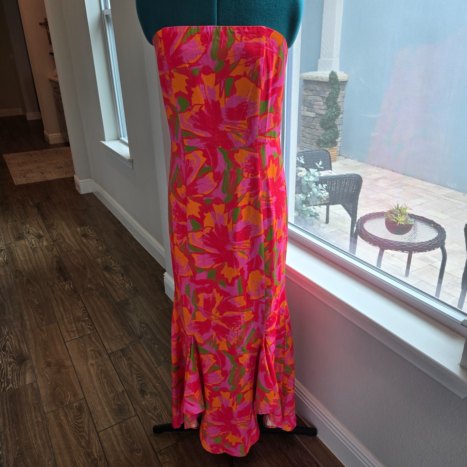 Peach Love Strapless Maxi Dress Sz Large Vibrant Colors Beach Pool Ruffled Hem