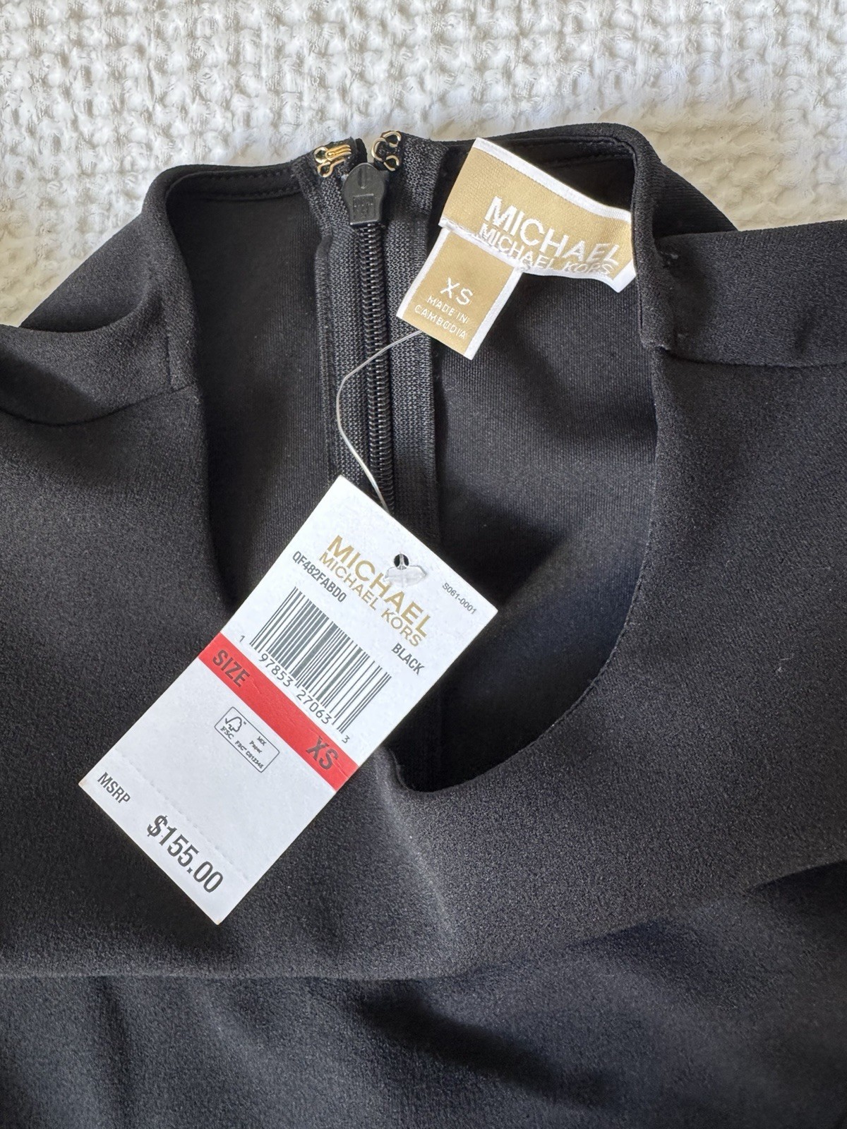 Michael Kors Black Solid Fit & Flare Short Sleeve Belted Dress Women’s XS