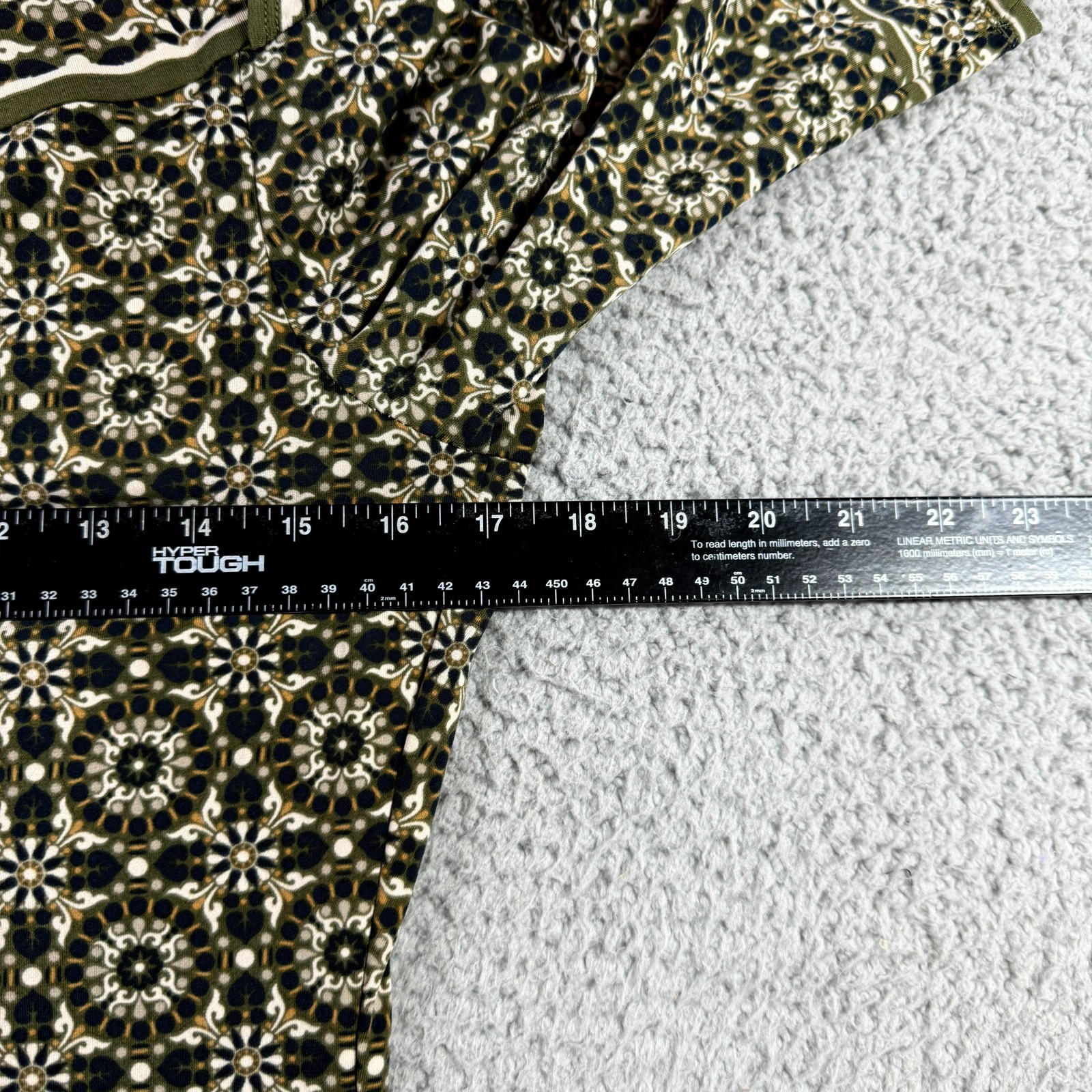 Max Studio Brown Black Size M Medallion Floral Boho Boat Neck Knee Length Dress
