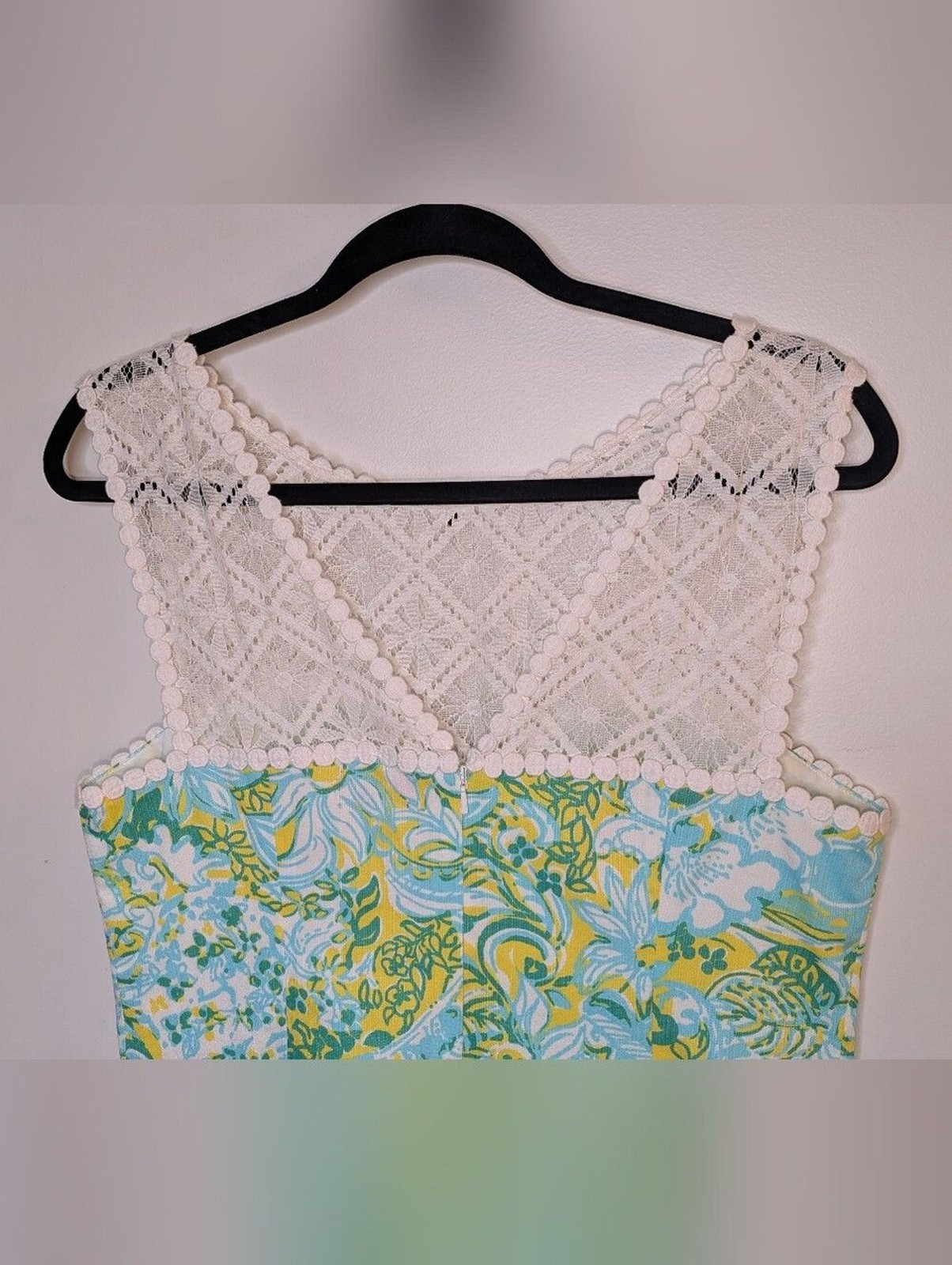 Lilly Pulitzer Sofia Lace Shift Dress Dandelion Yellow Beach Gypsies size 8