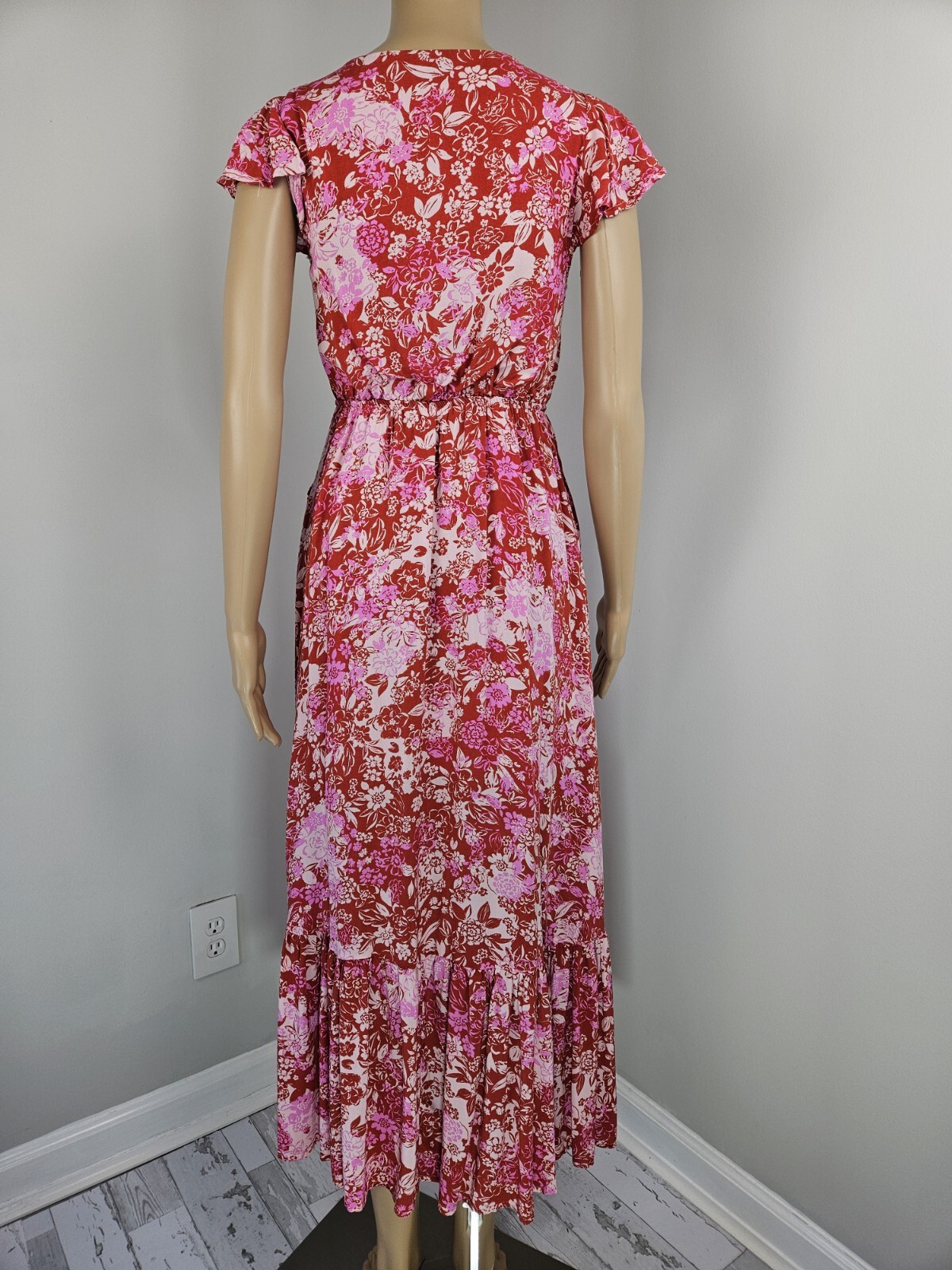 Vici Womens Dress Small Hi Low Maxi Pockets Ruffle Raspberry Floral