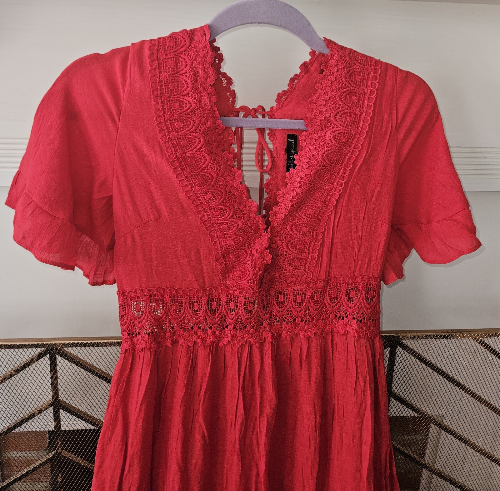 Wishlist Apparel, Crochet, Lace Trim, Tiered Midi Dress. Boho Style. Red. Sz. S.