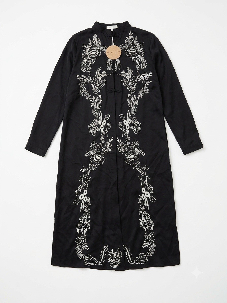 Honey Punch Women’s M Black Mandarin Collar Embroidered Midi Shift Dress Rayon