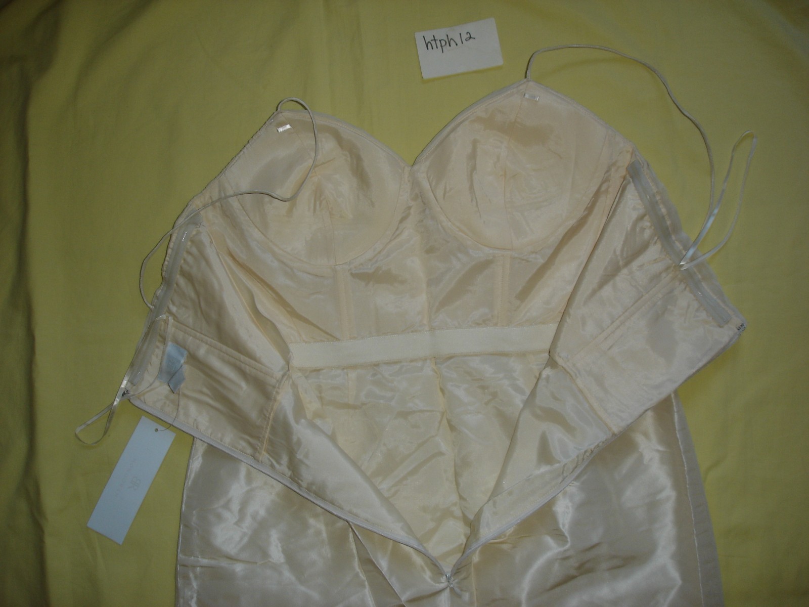NWT New Banana Republic Monogram lightweight Cream Silk Dress 8 Rare Vintage Hot