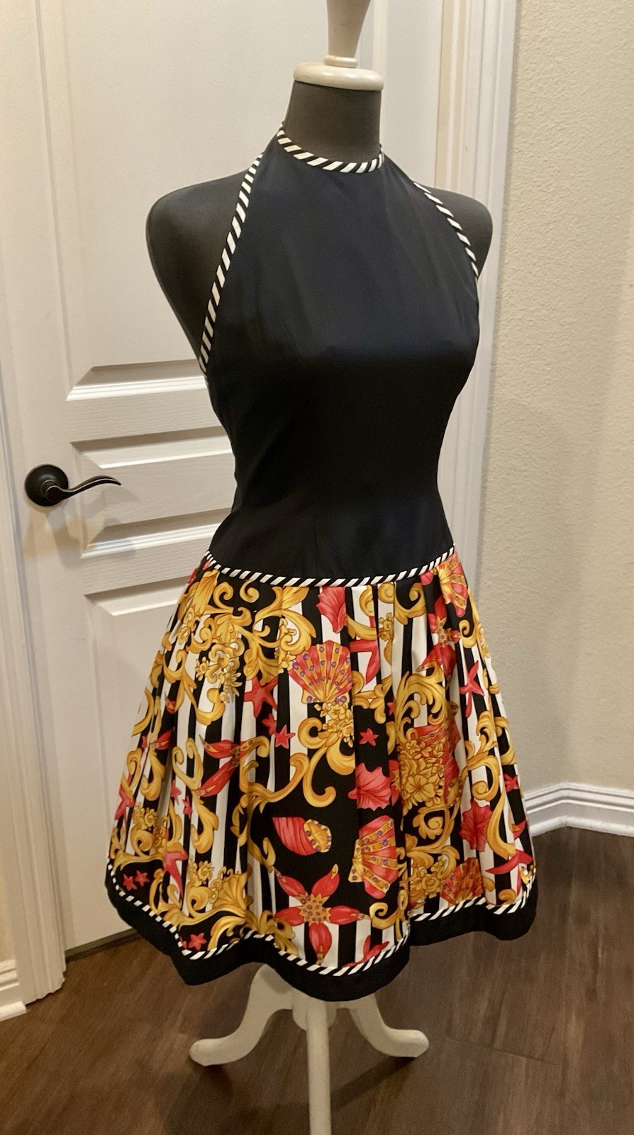AJ BARI Vintage Silk Halter Dress Sz6 GORGEOUS