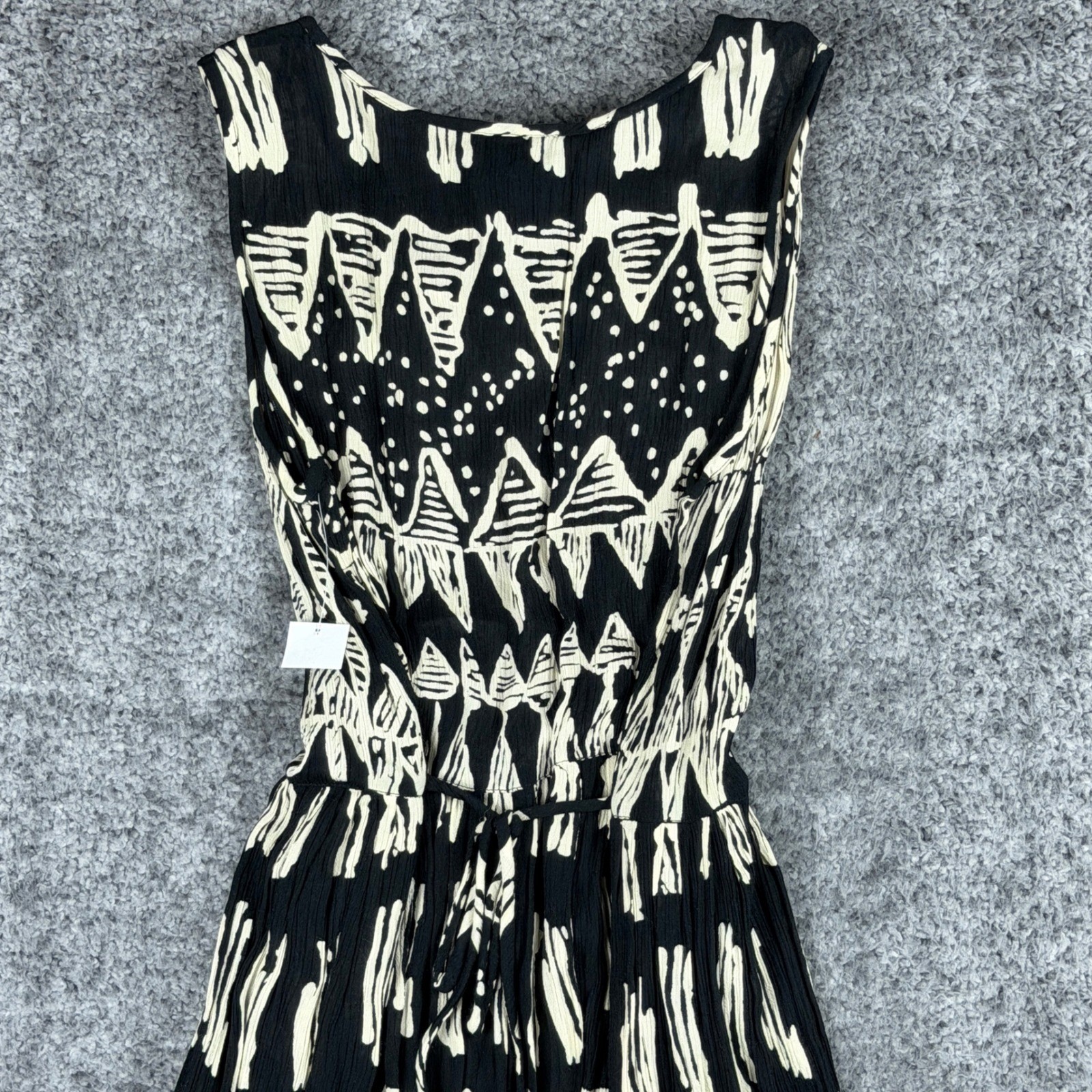 NEW Bila Womens Size M Black Geometric Tribal Print Rayon Maxi Dress Boho Casual