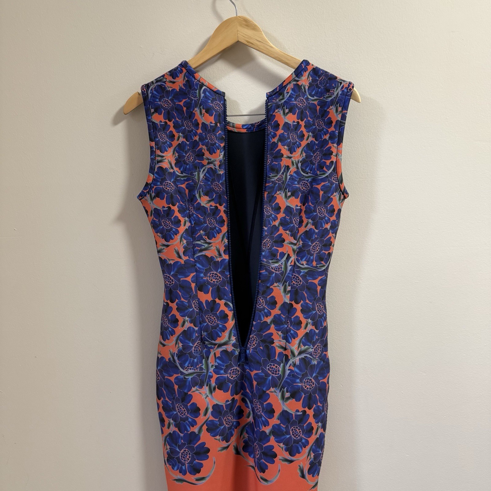 Cynthia Rowley Purple Bonded Floral Print Shift Dress Sz 10 Neoprene Scuba