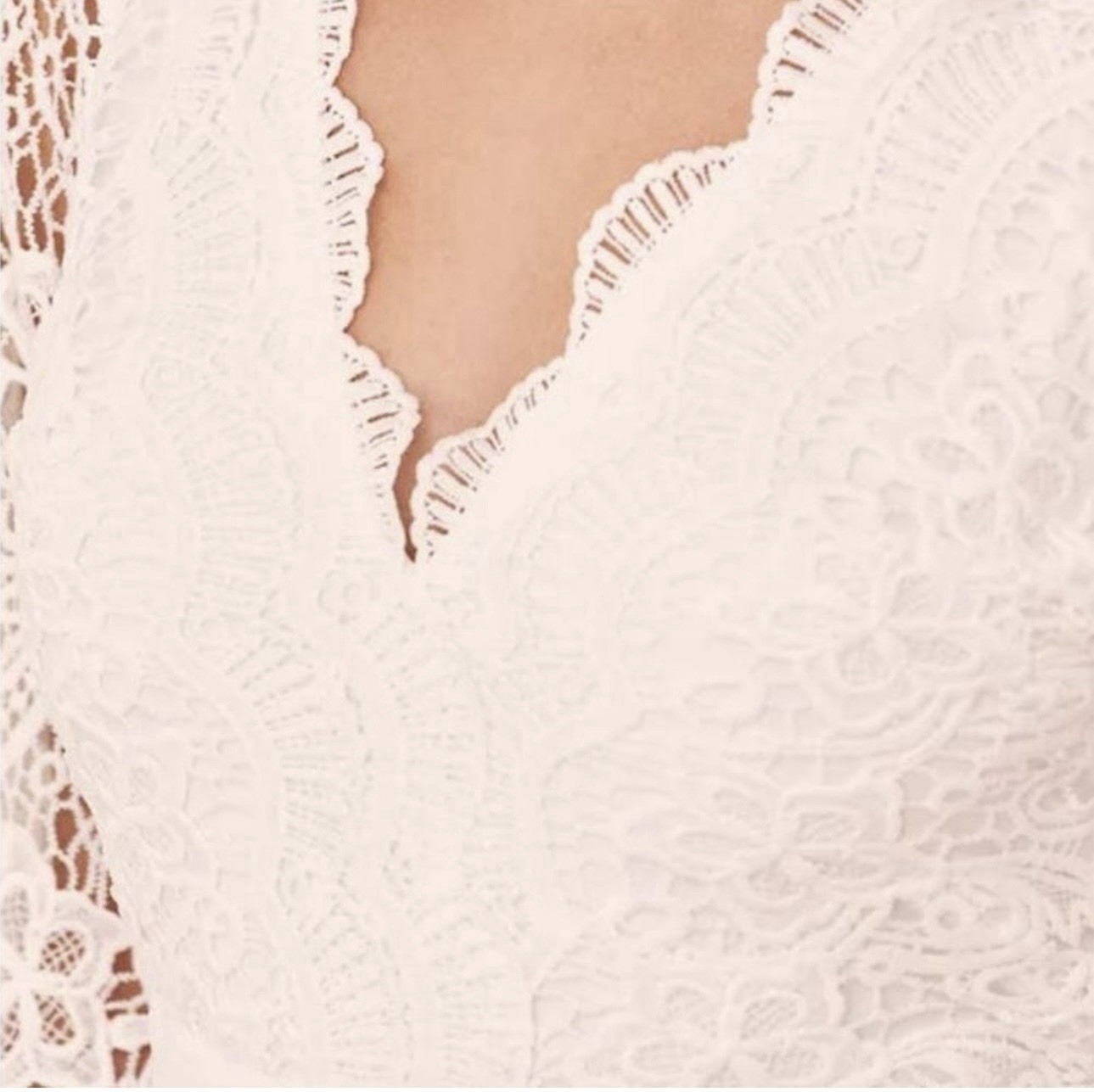 Lulus White Solid Lace Polyester V-Neck Long Sleeve Maxi Dress Double Lined S