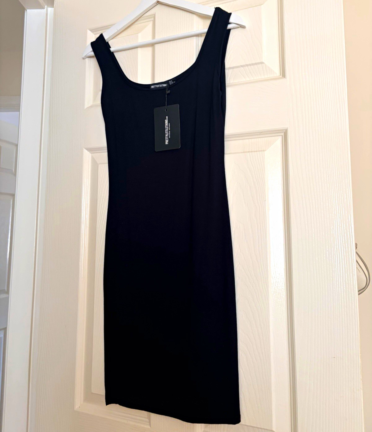 BNWT PrettyLittleThing Black Sleeveless Bodycon Midi Dress UK 8