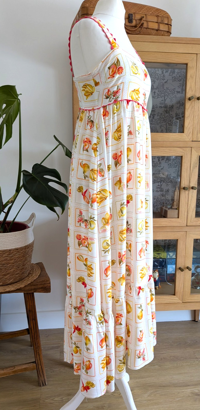 Vintage inspired 1970 look smocked pinafore dress Paper Hearts Australia size 8