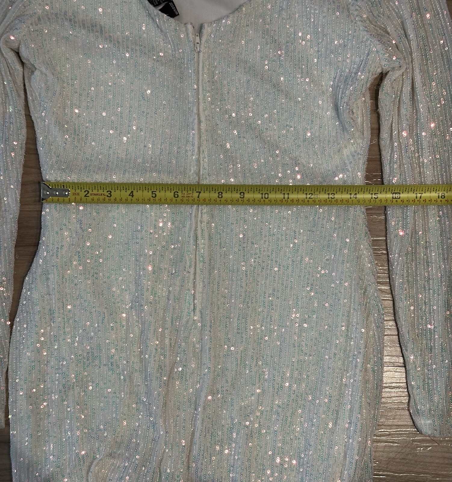 Windsor Sz 15/16 White Sequin LS Stretchy Dress Party A3-027