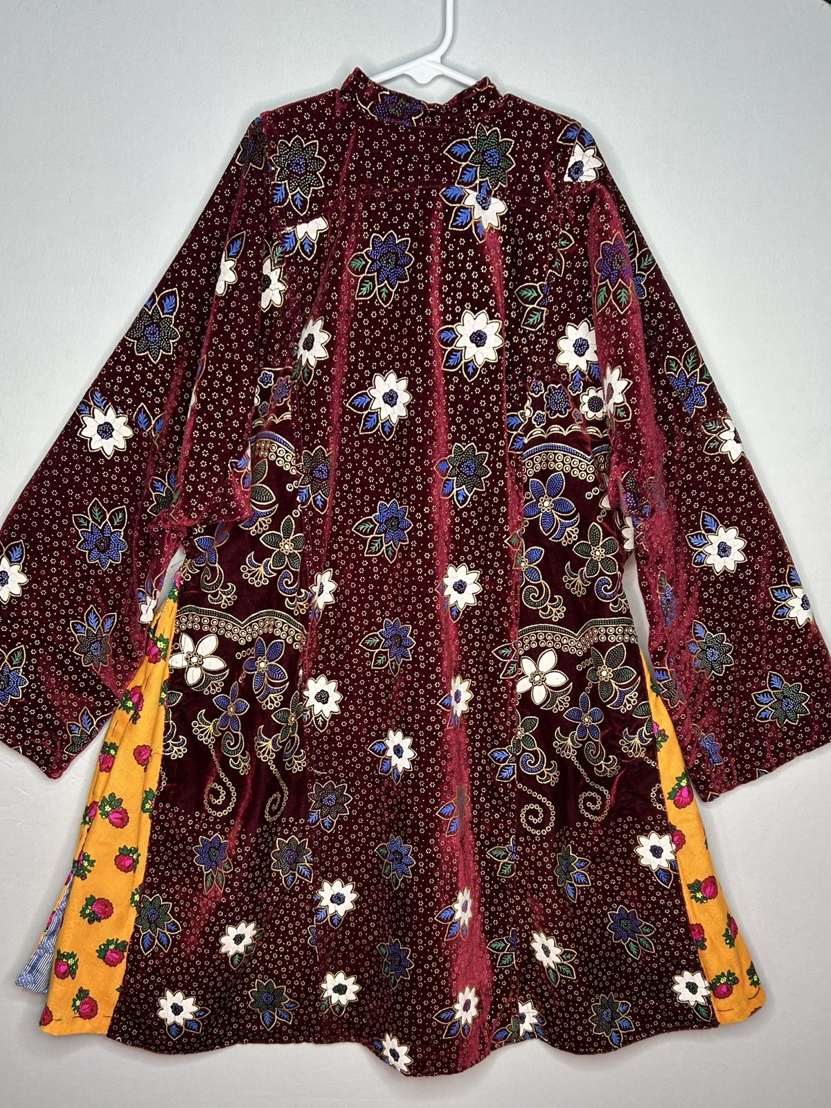 Kimono Style Dress Long Sleeve Floral Pattern