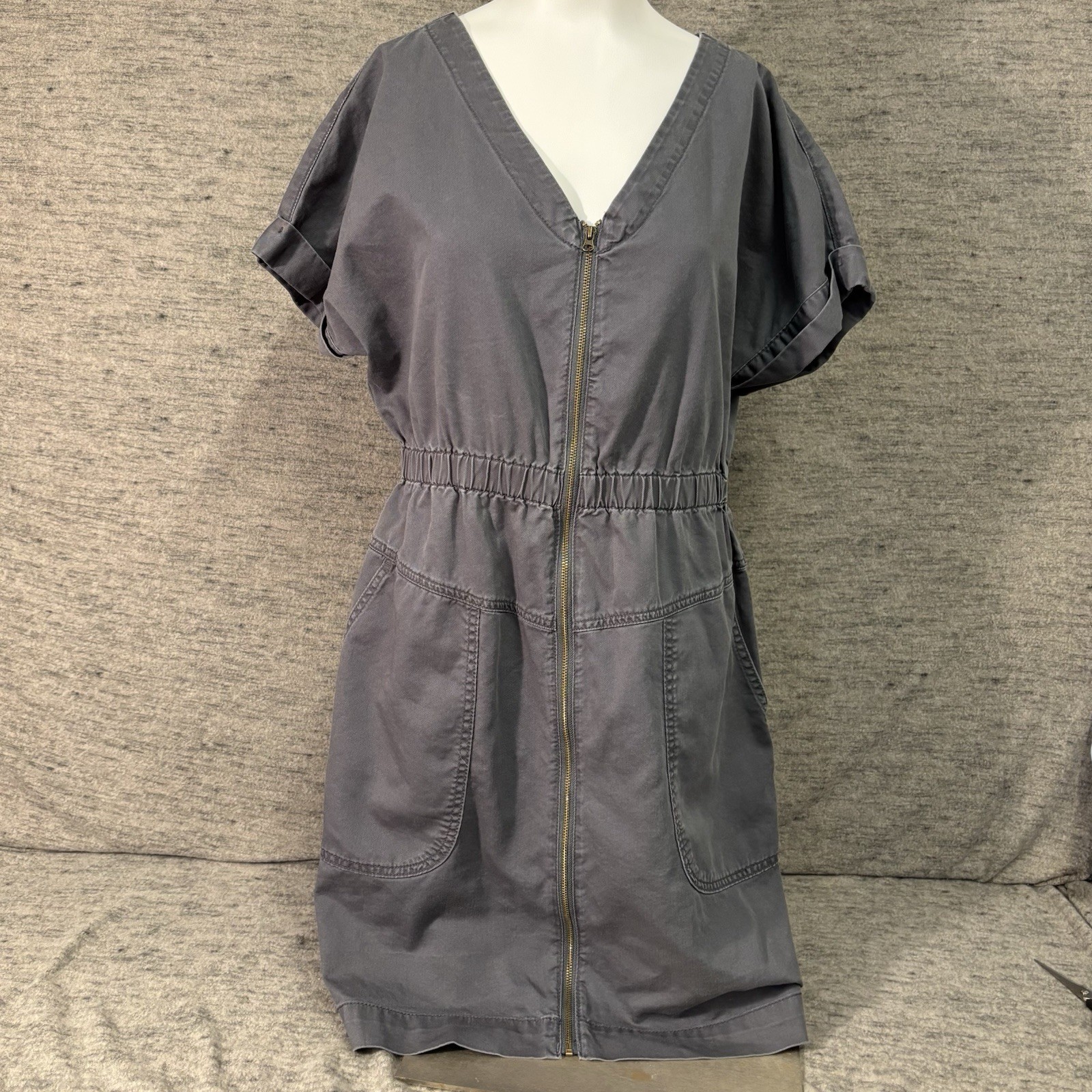 Universal Thread Dress Med faded denim pockets Gorpcore Outdoor Military style