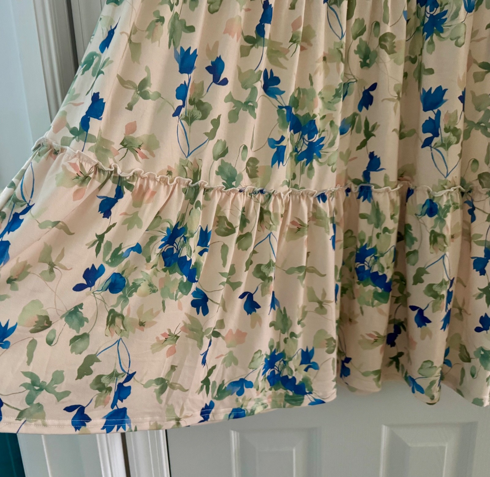 Womens Abstract Floral Soft & Versatile Tiered Pullover SUMMER DRESS Sz L – EUC