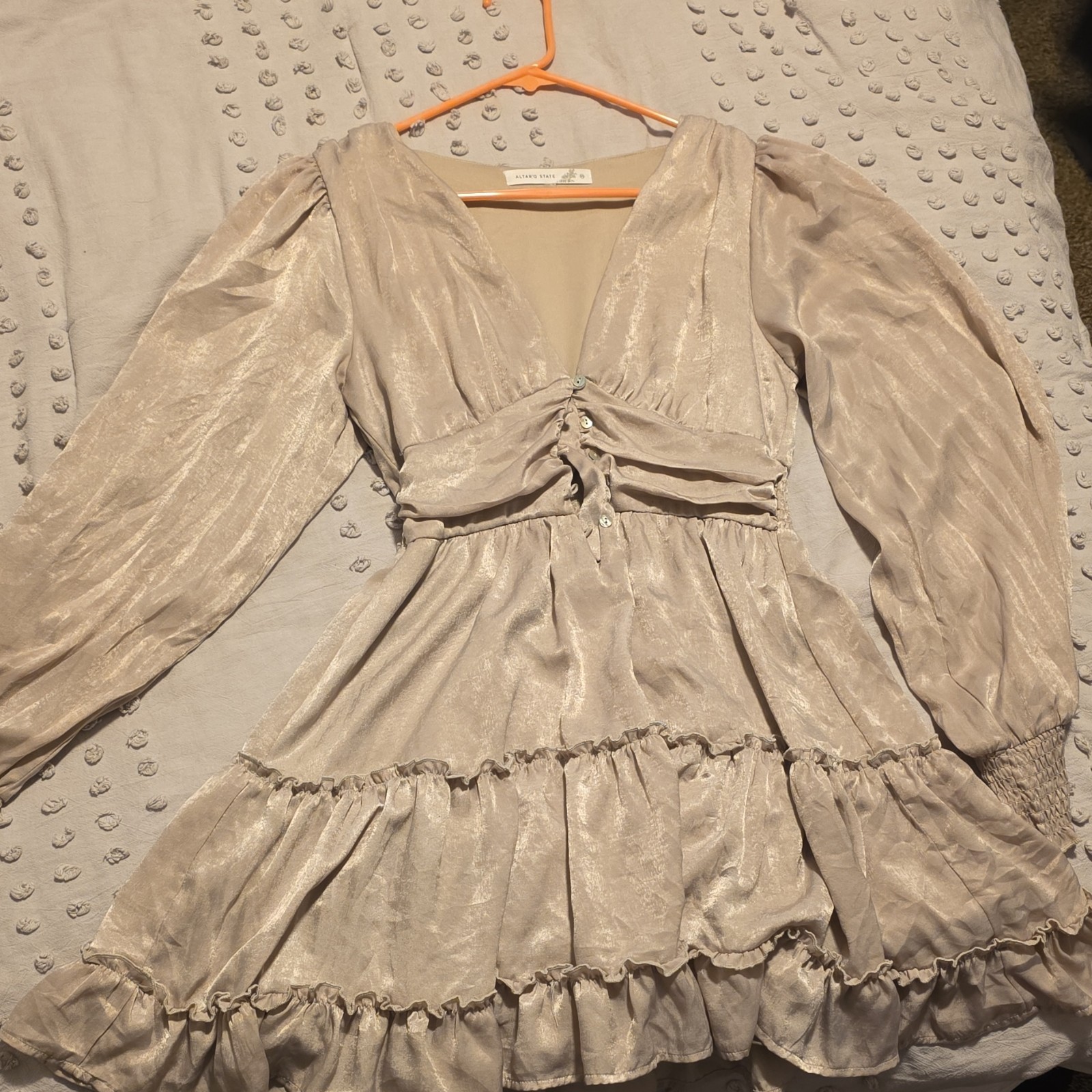 ALTERED STATE Beige Ruffle Fit & Flare Mini Dress V-Neck Long Puff Sleeve Size M