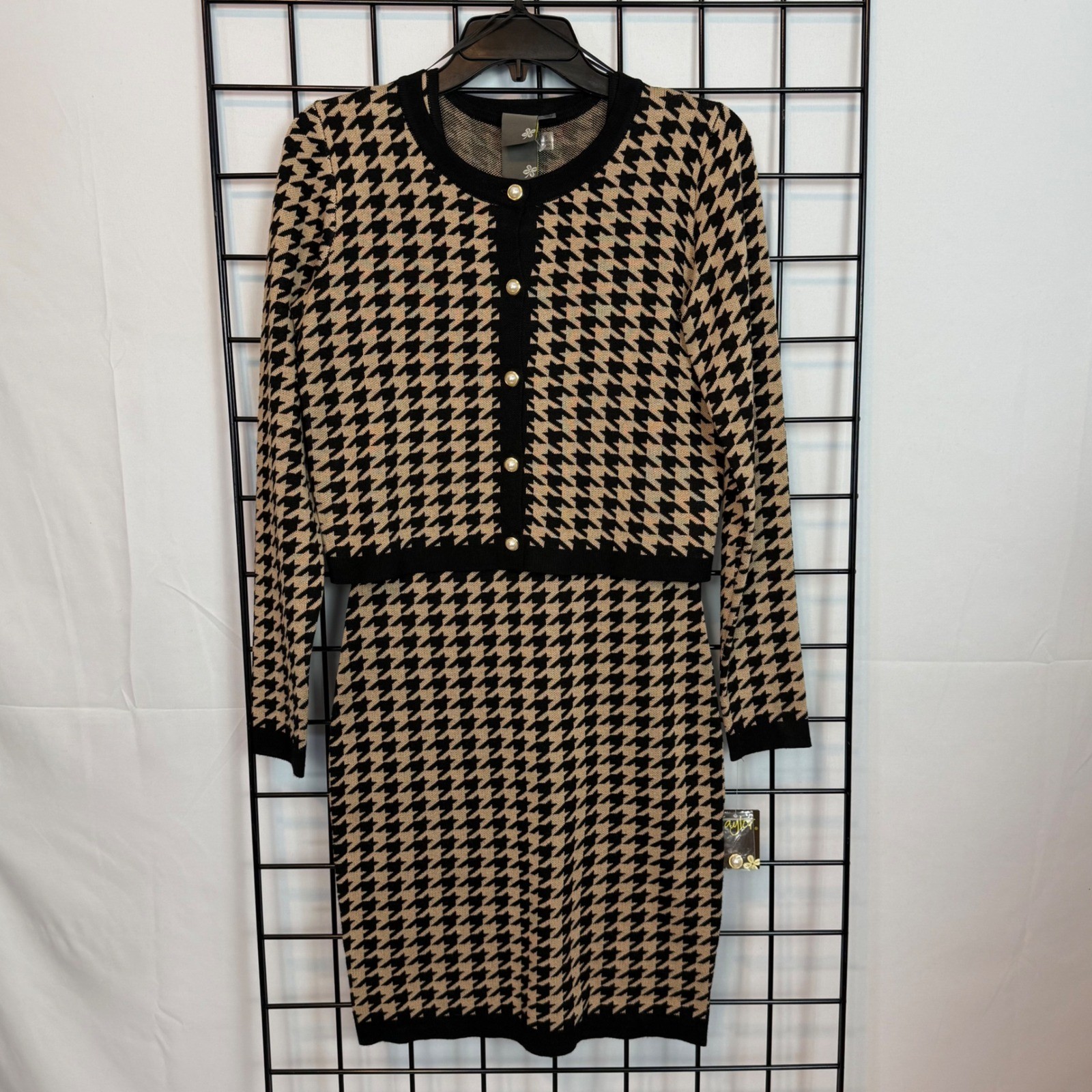 Taylor Houndsooth 2-piece Dress Suit Womens Small Tan Preppy Schoolgirl NWT