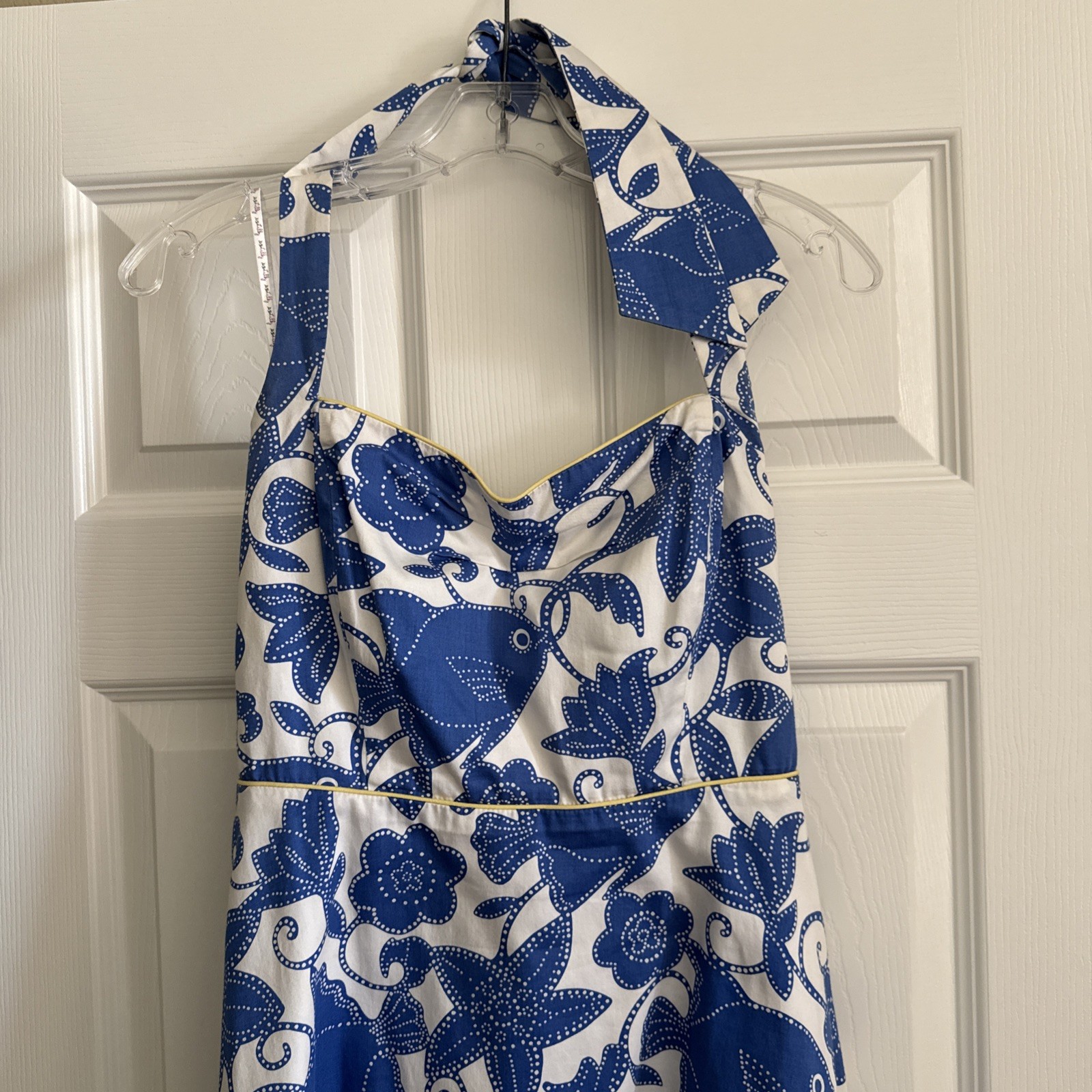 VTG Lilly Pulitzer Floral Halter Dress Size 6 In blue, White With Yellow Piping