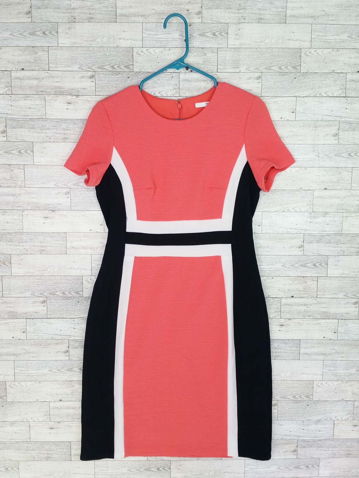 Women’s Studio One Color Block Shift Sheath Dress Size 6 Salmon Pink Black