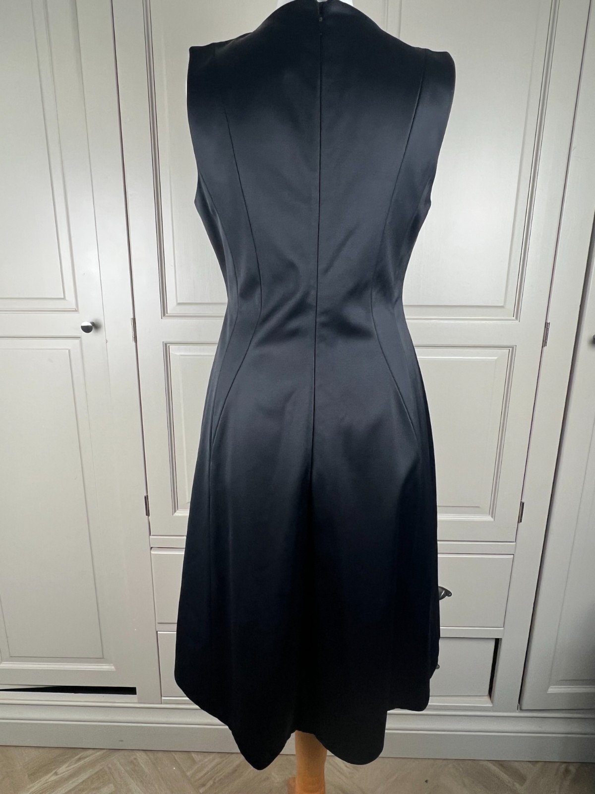 Jigsaw weighty satin Fit And Flare black Dress, Size UK 12